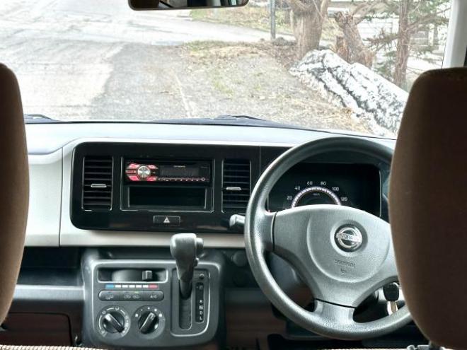 モコS-FOUR  4WD タイミングチェーン車　サビ少ない　夏冬タイヤ　キーレス 4WD 660 5Dr