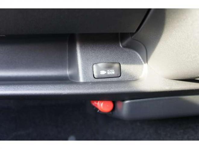 ハイエースバン2.8 スーパーGL ロング ディーゼルターボ 4WD　アースカラーPKG　アーバンカーキ　　両側パワースライドドア　デジタルインナーミラー　全方位カメラ　バックカメラ　寒冷地仕様　LEDヘッドライト　415コブラフラットベッドキット 登録済未使用車 2800