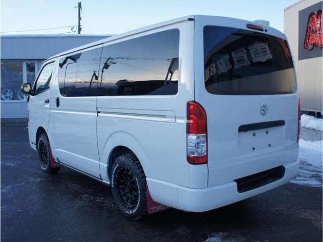 ハイエースバン2.8 DX ロング GLパッケージ ディーゼルターボ 4WD　Bカメラ　TRDフロントスポイラー　マッドフラップ　エセックス16インチアルミ　オープンカントリーRT　LEDヘッドライト　Wエアバッグ　AC100V　8人乗り構造変更済　寒冷地仕様　リアヒーター&エアコン 2800