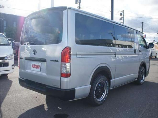 レジアスエース2.8 スーパーGL ロングボディ ディーゼルターボ 4WD　415COBRA丸目キット&CL3フロントリップ&ステージIリアスポ　415SAFARIオーバーフェンダー　ESSEXステラ16インチAW　TOYOオープンカントリーR/T　415COBRAベッドキット　寒冷地仕様　純正ETC 新品シートカバー 2800