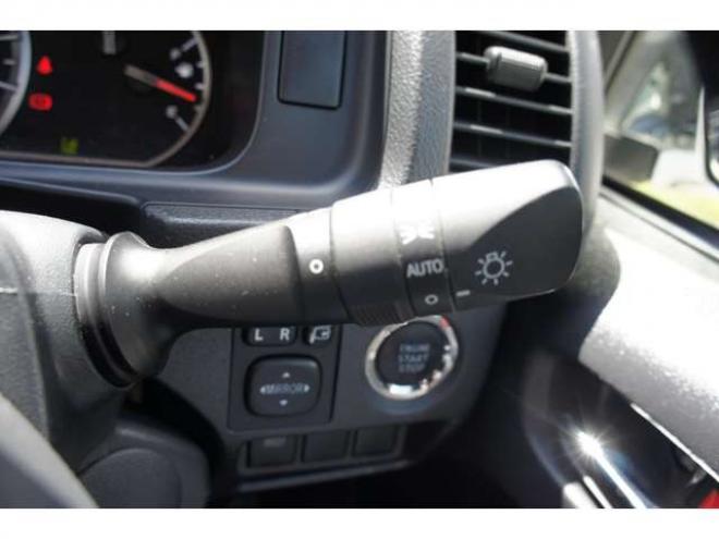 ハイエースバン2.8 スーパーGL ダークプライムII ロングボディ ディーゼルターボ 4WD　ESSEXカスタム　FリップスポイラーVer.4　サイドライナー　クワトロリアバンパー　プログレスIバッドパネル　17インチELホイール　ヨコハマPARADA　415COBRAフラットキット 2800