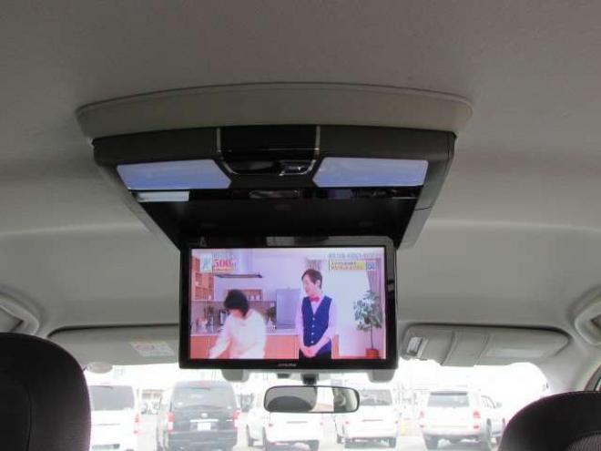 フォレスター2.0 S リミテッド 4WD　アイサイト/アイドリングストップ/シートヒーター/社外ナビ/フルセグ/バックカメラ/フリップダウンモニター/ETC/レーダークルーズコントロール 2000