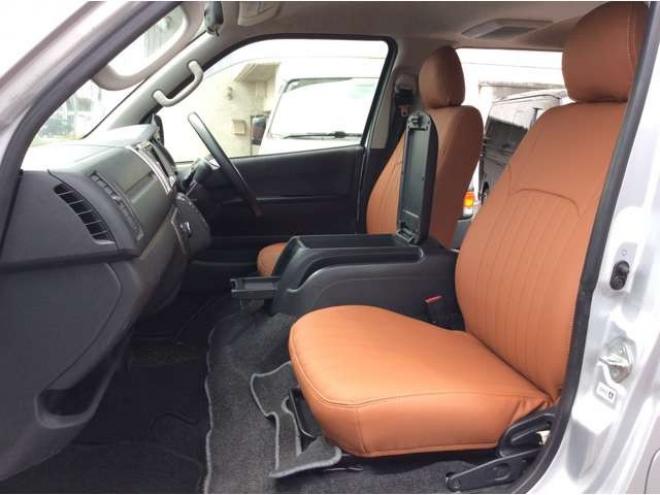 ハイエースバン3.0 スーパーGL ロング ディーゼルターボ 4WD　リアヒーター&クーラー　キーレス　ETC　電動格納ミラー　デュアルエアコン　ベッドキッド　フロントフォグランプ　clarionSDナビ(NXL13)　AUX　Bluetooth　USB　16インチAW 3000