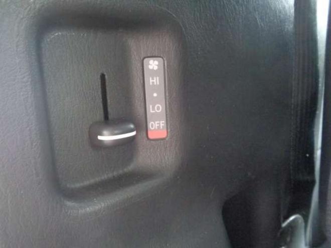 ハイエースバン3.0 スーパーGL ダークプライム ロングボディ ディーゼルターボ 4WD　令和6年タイミングベルト交換済　ワンオーナー　社外ナビ　スマートキー　バックカメラ　フロント・サイドカメラ　バッドラッカー17インチアルミホイール　バッドフェイスボンネット 3000