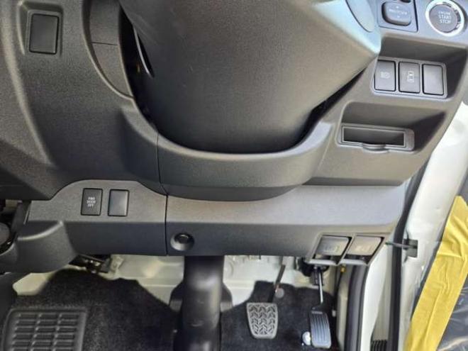 ハイエース2.7 グランドキャビン 4WD　寒冷地　10人乗り　スーパーロング　ワイドボディ　ハイルーフ　プッシュスタート　スマキー　パワスラ　リアヒーター&クーラー　ステアリングスイッチ　車線逸脱防止　衝突被害軽減　横滑り防止　電動格納ミラー 2700