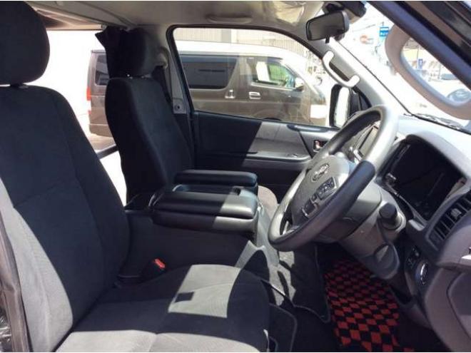 ハイエースバン2.8 スーパーGL ロング ディーゼルターボ 4WD　寒冷地仕様　リアヒーター&リアクーラー　プッシュスタート　スマートキー　ステアリングスイッチ　ベッドキッド　LEDヘッドライト　ドライブレコーダー　メモリナビ　ワンセグTV　バックカメラ　電動格納ミラー 2800