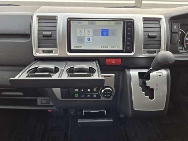 ハイエースバン2.8 スーパーGL ロング ディーゼルターボ 4WD　リアヒーター&クーラー　プッシュスタート　スマートキー　LEDヘッド　ベッドキッド　横滑り防止　衝突被害軽減　車線逸脱　トヨタ純正ナビ　フルセグTV　Bluetooth　バックカメラ　トヨタ純正リアモニター　ETC 2800