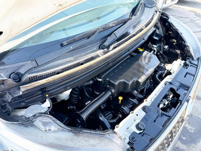 デイズルークス660ハイウェイスターXターボ 4WD　ローンが不安な方＜優遇ローン＞　寒冷地仕様　ワンオーナー　純正ナビTV 4WD 660 5Dr