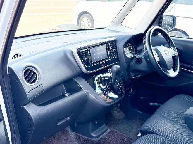 デイズルークス660ハイウェイスターXターボ 4WD　ローンが不安な方＜優遇ローン＞　寒冷地仕様　ワンオーナー　純正ナビTV 4WD 660 5Dr