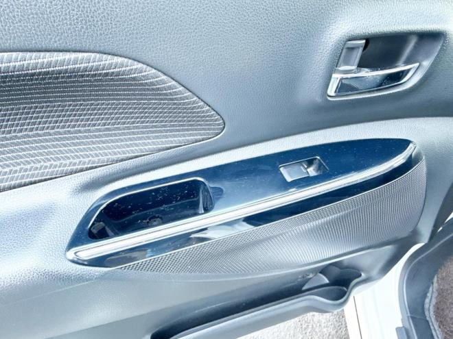 デイズルークス660ハイウェイスターXターボ 4WD　ローンが不安な方＜優遇ローン＞　寒冷地仕様　ワンオーナー　純正ナビTV 4WD 660 5Dr