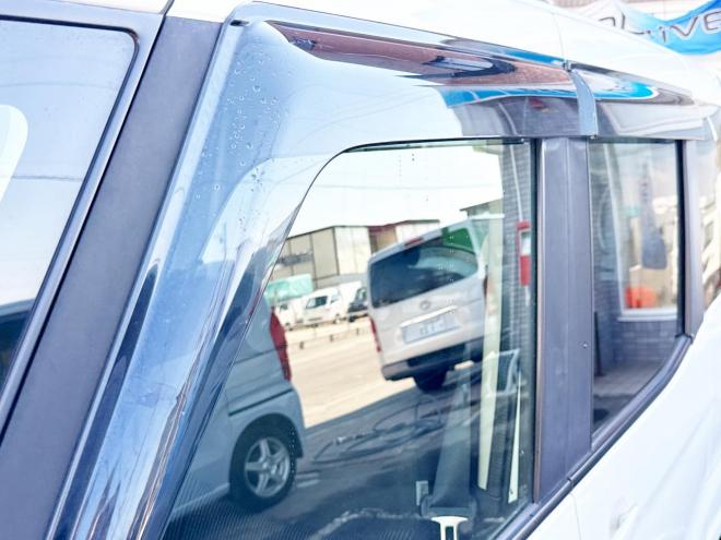 デイズルークス660ハイウェイスターXターボ 4WD　ローンが不安な方＜優遇ローン＞　寒冷地仕様　ワンオーナー　純正ナビTV 4WD 660 5Dr