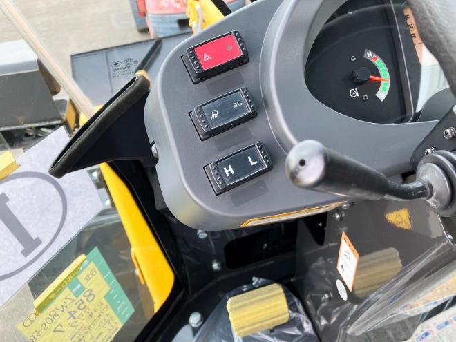 ホイールローダ日立　中古　ZW80S-5B　建機