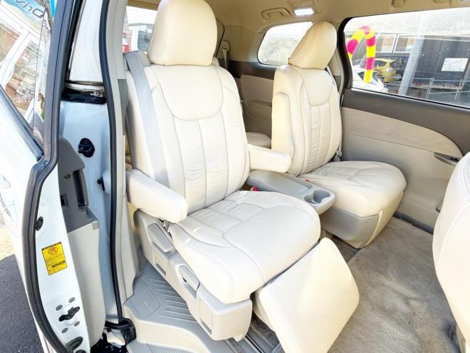 エスティマハイブリッドハイブリッド2.4X 4WD　ローンが不安な方＜優遇ローン＞　本州仕入　寒冷地仕様 フルエアロ　社外ナビ 4WD 2400 5Dr