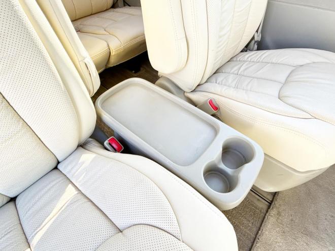 エスティマハイブリッドハイブリッド2.4X 4WD　ローンが不安な方＜優遇ローン＞　本州仕入　寒冷地仕様 フルエアロ　社外ナビ 4WD 2400 5Dr