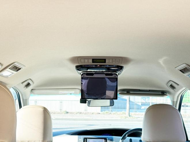 エスティマハイブリッドハイブリッド2.4X 4WD　ローンが不安な方＜優遇ローン＞　本州仕入　寒冷地仕様 フルエアロ　社外ナビ 4WD 2400 5Dr