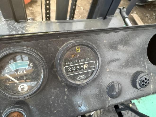 フォークリフト全塗装済！三菱 FD20 2トンディーゼル ダブルタイヤ