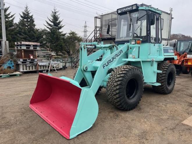 ホイールローダフルカワ　FL80-2 4WD 2Dr  4WD 3450 2Dr