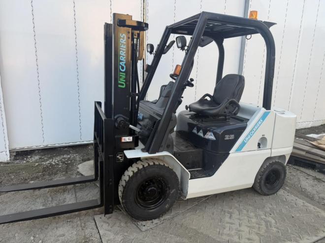 フォークリフトサイドシフト付き！ユニキャリア FD25T5 2.5トンディーゼル AT車