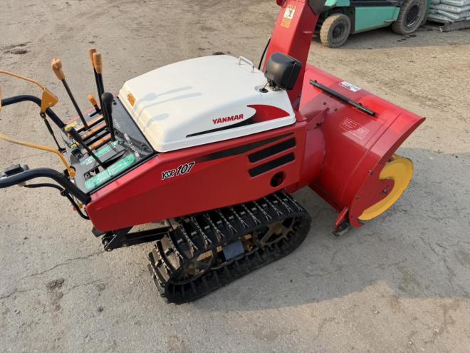 除雪機ヤンマー YSR107 10馬力 家庭用ガソリン サイドクラッチ付き
