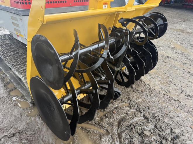 除雪機部分塗装済！コバシ ST3000 30馬力ディーゼル 2段オーガ