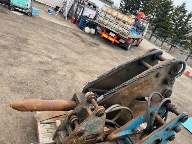 産業機械物東空油圧ブレーカー　TNB-7E