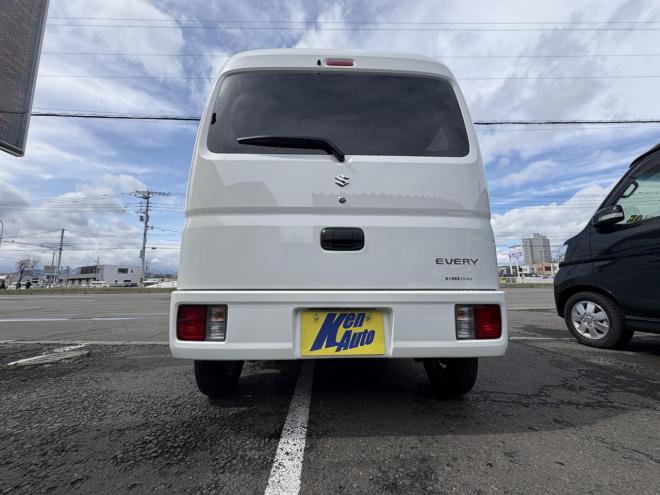エブリィEVERY VAN 4WD JION TURBO寒冷地仕様　リアヒーター　本州仕入　フォグランプ　DVDプレイヤー　バイザー　アルミ　エンジンオイル交換　スタットレス付　全磨き済み 4WD 660 ５Dr