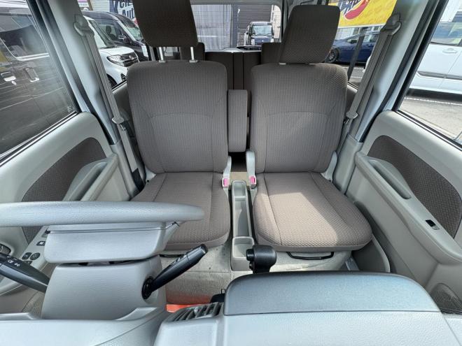 エブリィEVERY VAN 4WD JION TURBO寒冷地仕様　リアヒーター　本州仕入　フォグランプ　DVDプレイヤー　バイザー　アルミ　エンジンオイル交換　スタットレス付　全磨き済み 4WD 660 ５Dr