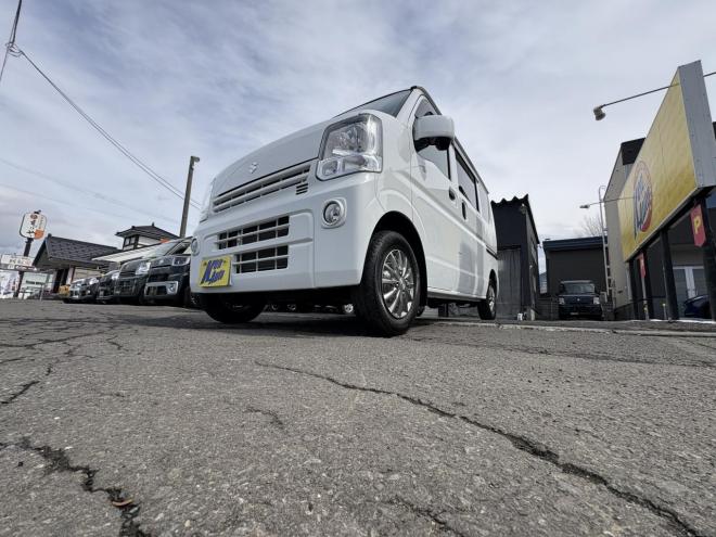 エブリィEVERY VAN 4WD JION TURBO寒冷地仕様　リアヒーター　本州仕入　フォグランプ　DVDプレイヤー　バイザー　アルミ　エンジンオイル交換　スタットレス付　全磨き済み 4WD 660 ５Dr