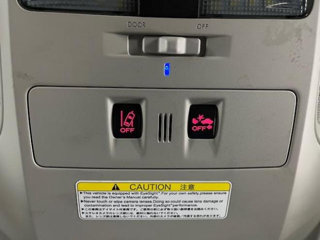 レヴォーグ１．６ＧＴアイサイト　Ｓスタイル　本州仕入　禁煙車　ＳＴｉスポイラー＆リアディフューザー　柿本２本出しマフラー　ＶＥＮＥＳ１８インチＡＷ　アイサイト＆レーダークルーズコントロール　カロッツェリアナビ　地デジ　Ｂｌｕｅｔｏｏｔｈ　ＥＴＣ 4WD 1600 5Dr