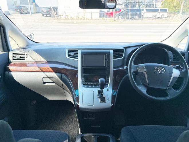 ヴェルファイア2.4Z 4WD　ローンが不安な方＜優遇ローン＞　本州仕入　後期型　純正SDナビ　後席モニター 4WD 2400 5Dr