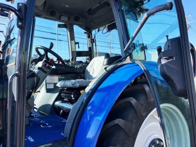 トラクターイセキ　中古　TJV985　フロントローダー付