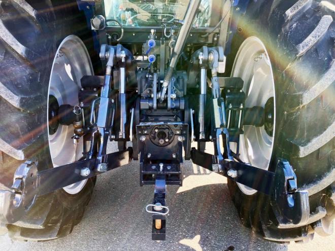 トラクターイセキ　中古　TJV985　フロントローダー付