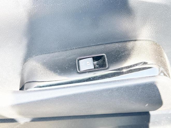 ヴェルファイア2.5Z Aエディション 4WD　ローンが不安な方＜優遇ローン＞　純正SDナビ　後席モニター　モデリスタグリル 4WD 2500 5Dr