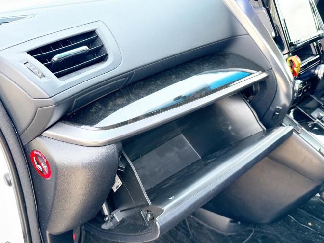 ヴェルファイア2.5Z Aエディション 4WD　ローンが不安な方＜優遇ローン＞　純正SDナビ　後席モニター　モデリスタグリル 4WD 2500 5Dr