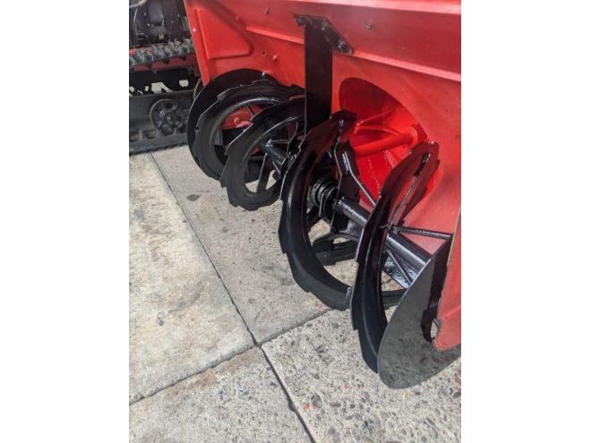 除雪機ヤンマー　YSR125　１２馬力　ガソリン