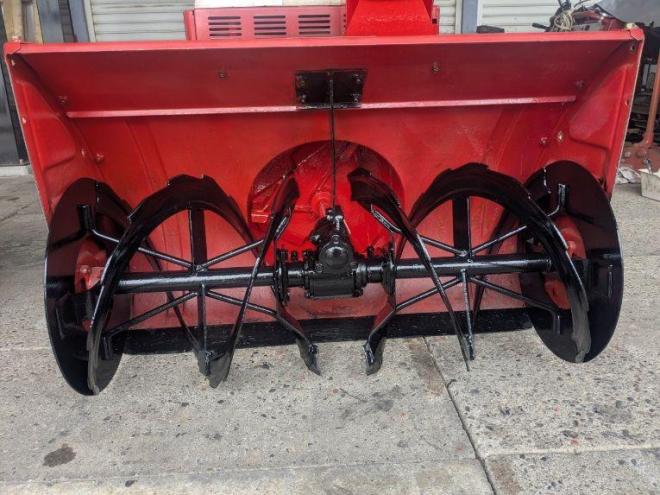 除雪機ヤンマー　YSR125　１２馬力　ガソリン