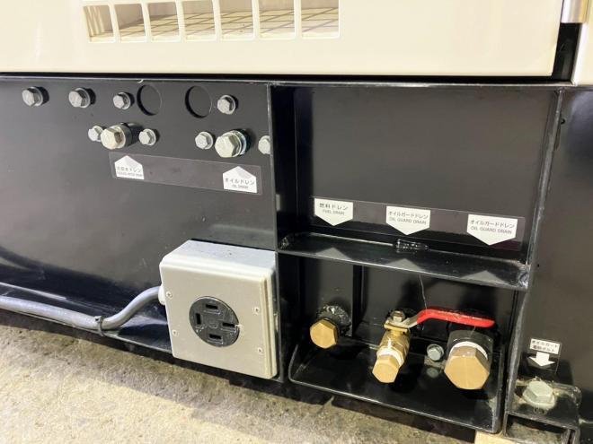 発電機新ダイワ　極上　DGM250MK　エンジン発電機　動力源