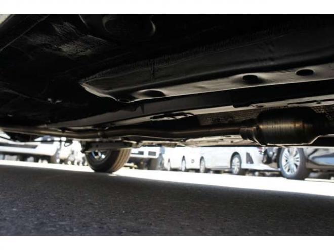 プロボックスバン1.5 F 4WD　登録済未使用車　衝突軽減システム　純正LEDフォグ　電動格納ドアミラー　オートライト　前後PW　ルームミラー内蔵Bカメラ　ドラレコ　Bluetooth&フルセグナビ　下廻防錆加工　フロアマット　ドアバイザー　社外AW 登録済未使用車 1500