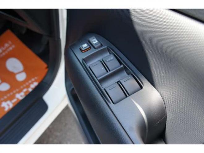 プロボックスバン1.5 F 4WD　登録済未使用車　衝突軽減システム　純正LEDフォグ　電動格納ドアミラー　オートライト　前後PW　ルームミラー内蔵Bカメラ　ドラレコ　Bluetooth&フルセグナビ　下廻防錆加工　フロアマット　ドアバイザー　社外AW 登録済未使用車 1500