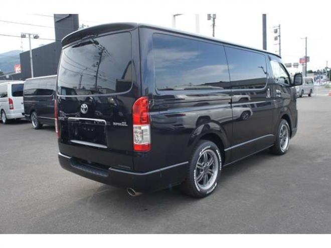 ハイエースバン2.8 スーパーGL ダークプライムII ロングボディ ディーゼルターボ 4WD　415COBRA　クリーンルック3Fスポ&BY2ボンネット&ステージ2ルーフスポ&バッドラッカーIII17インチAW&フラットベッドキット　ヨコハマPARADA17インチ　デジタルインナー　パノラマモニター　両側パワースライドドア 2800