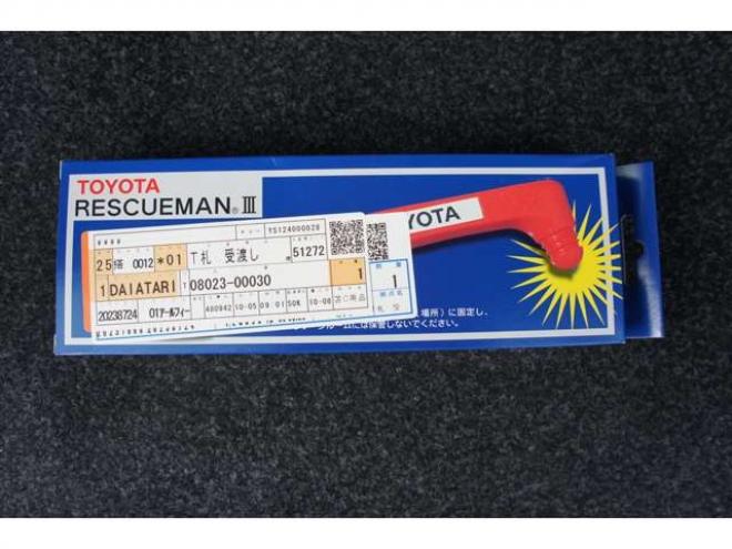 プロボックスバン1.5 F 4WD　走行500キロ　衝突軽減システム　純正LEDフォグ　電動格納ドアミラー オートライト 前後PW　ルームミラー内蔵Bカメラ　ドラレコ　Bluetooth&フルセグナビ 下廻防錆加工 フロアマット　ドアバイザー 社外14インチAW 1500