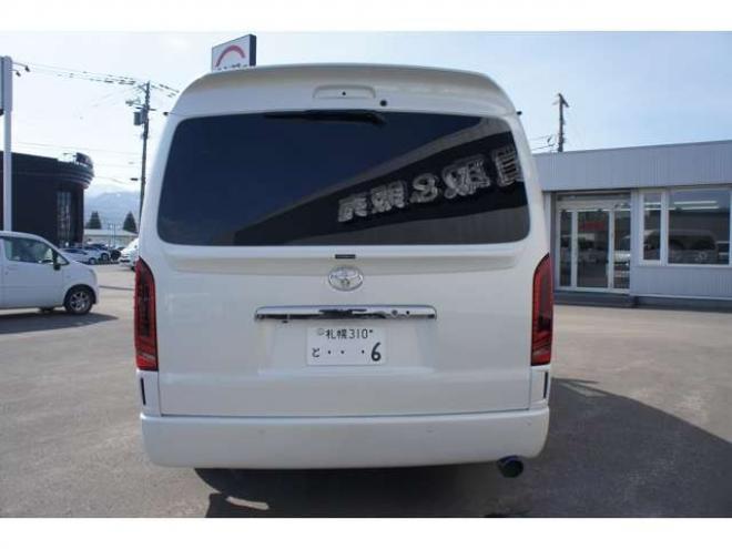 ハイエース2.7 GL ロング ミドルルーフ 4WD　IFUU製3列目対面ラウンジベッドIF-WB8フルフラットベットラウンジ展開 アルパインBIG-X　フリップダウンモニター センターコンソール 415COBRA　F/S/R/ルーフスポイラー/フェンダー/18インチAW 2700