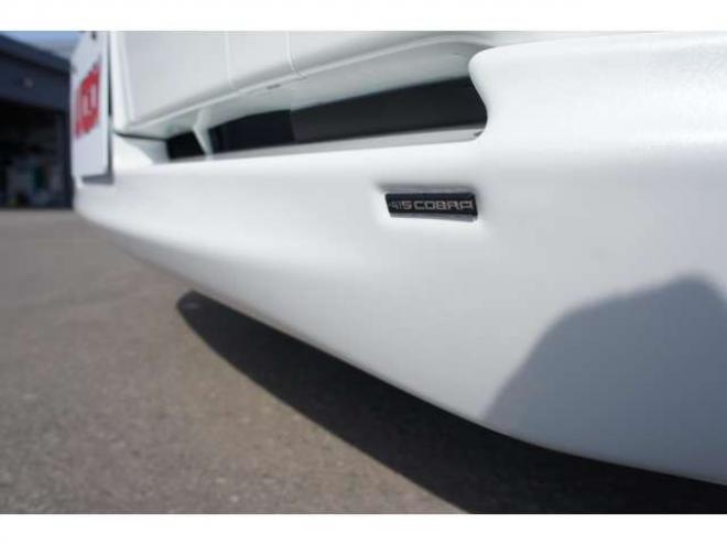 ハイエース2.7 GL ロング ミドルルーフ 4WD　IFUU製3列目対面ラウンジベッドIF-WB8フルフラットベットラウンジ展開 アルパインBIG-X　フリップダウンモニター センターコンソール 415COBRA　F/S/R/ルーフスポイラー/フェンダー/18インチAW 2700