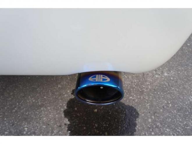 ハイエース2.7 GL ロング ミドルルーフ 4WD　IFUU製3列目対面ラウンジベッドIF-WB8フルフラットベットラウンジ展開 アルパインBIG-X　フリップダウンモニター センターコンソール 415COBRA　F/S/R/ルーフスポイラー/フェンダー/18インチAW 2700