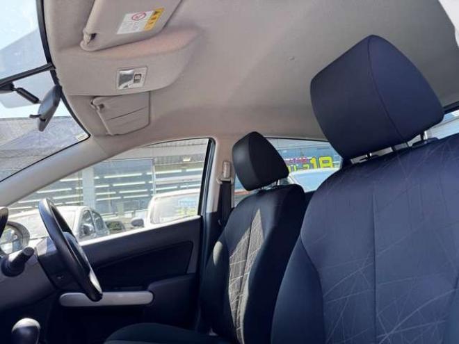 デミオ1.3 13C 4WD　キーレス・外1DIN・CD・AUX・オートライト・切替4WD・電動格納ミラー 1300