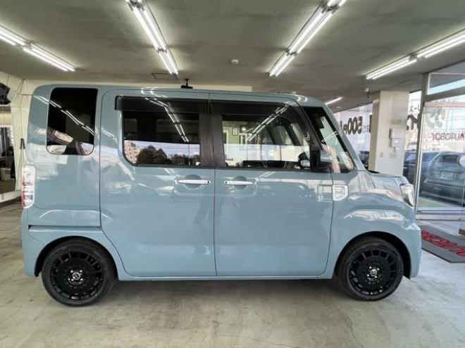 ピクシスメガL SAIII 4WD　スマートキー　プッシュスタート　純正ナビ　フルセグTV Bluetooth バックカメラ　両側パワースライドドア　LEDヘッド/フォグ　シートヒーター　衝突被害軽減　アイドリングストップ　新品15インチアルミタイヤ 660