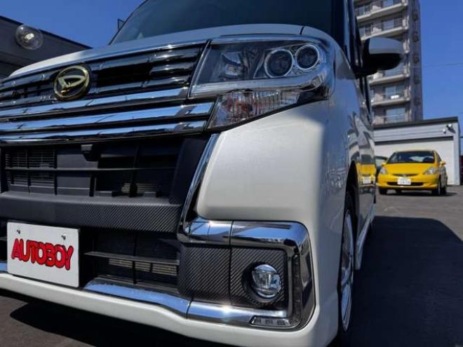 タントカスタム RS トップエディション SAIII 4WD　スマートキー・プッシュスタート・純正8incSDナビ・フルセグTV・BT・バックカメラ・片側シートヒーター・アイドリングストップ・横滑り防止・両側スライドドア・LEDヘッドライト・ETC・シートカバー 660