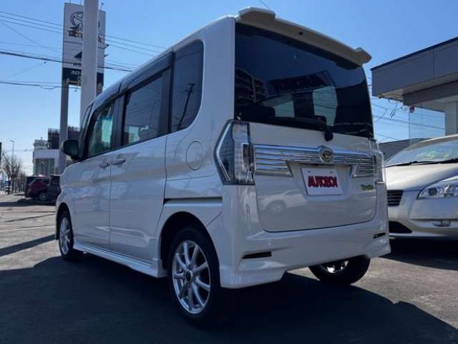 タントカスタム RS トップエディション SAIII 4WD　スマートキー・プッシュスタート・純正8incSDナビ・フルセグTV・BT・バックカメラ・片側シートヒーター・アイドリングストップ・横滑り防止・両側スライドドア・LEDヘッドライト・ETC・シートカバー 660