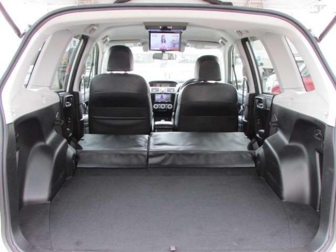 フォレスター2.0 S リミテッド 4WD　アイサイト/アイドリングストップ/シートヒーター/社外ナビ/フルセグ/バックカメラ/フリップダウンモニター/ETC/レーダークルーズコントロール 2000