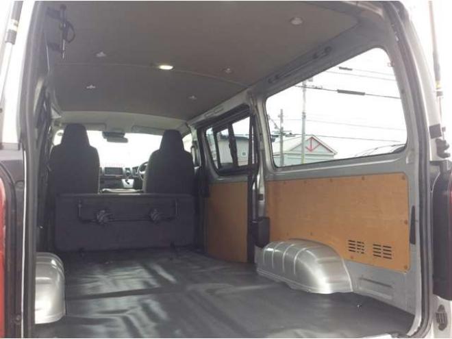 ハイエースバン2.8 DX ロング GLパッケージ ディーゼルターボ 4WD　キーレス　両側スライドドア　フロントフォグランプ　衝突被害軽減システム　車線逸脱防止　横滑り防止装置　パワーヒート　オートマチックハイビーム　バックカメラ　メモリナビ　フルセグTV　　電動格納ミラー 2800